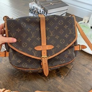 authentic Louis Vuitton saumner 30 bag